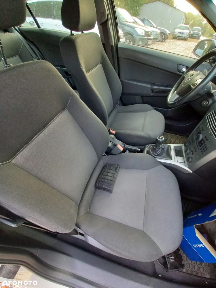 Opel Astra III 1.7 CDTI - 9