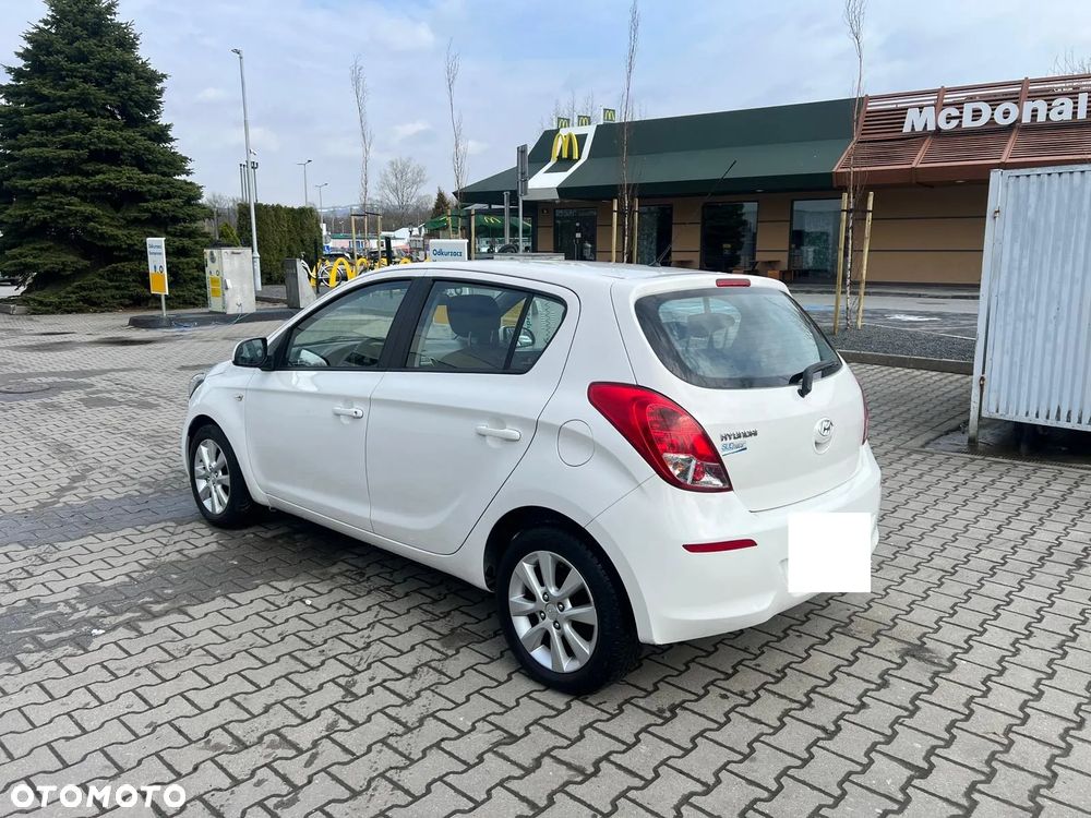 Hyundai i20 1.25 Comfort - 4