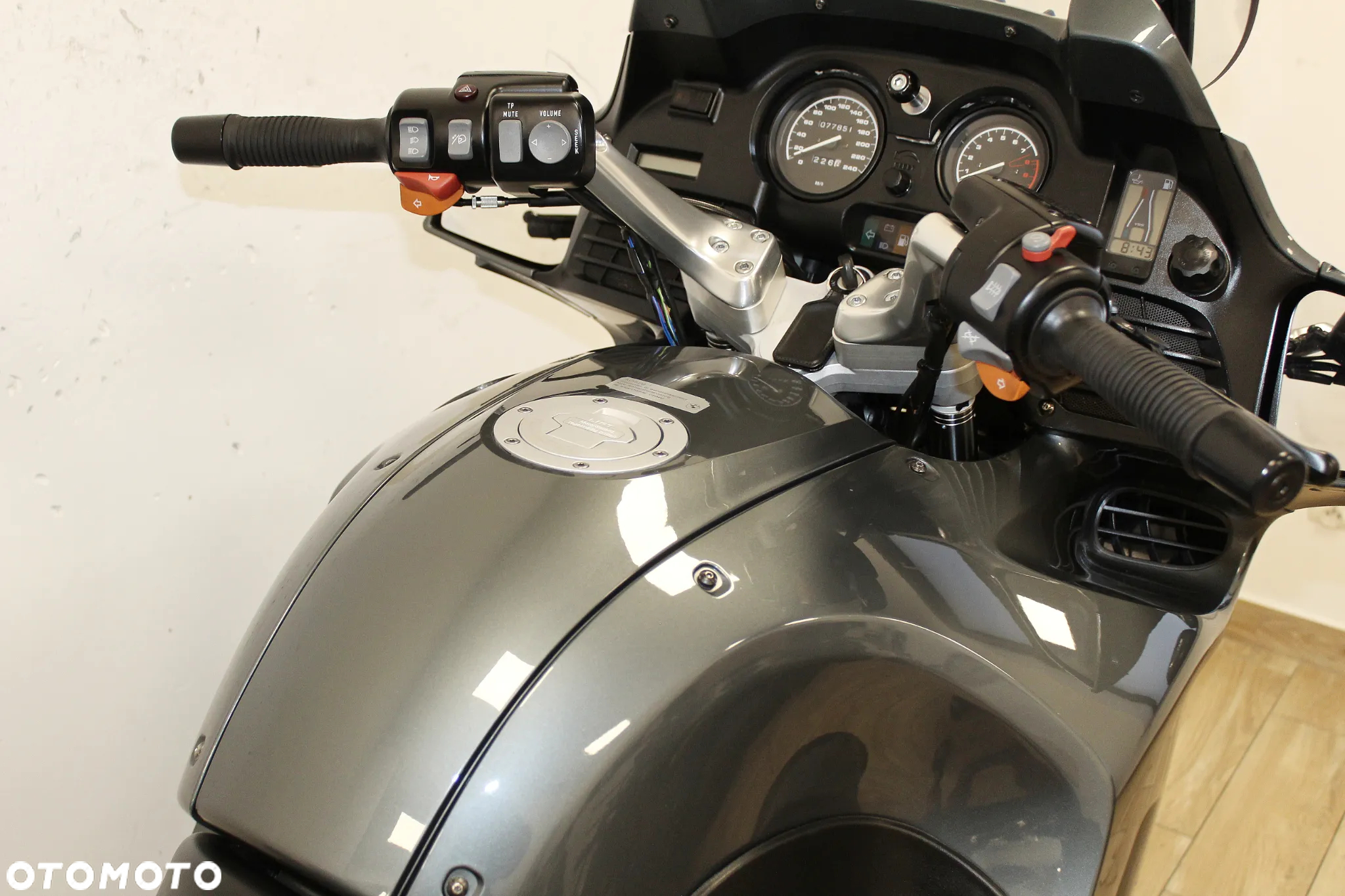 BMW RT - 11