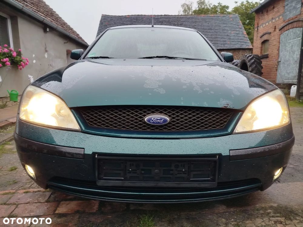 Ford Mondeo 1.8 Ghia - 7