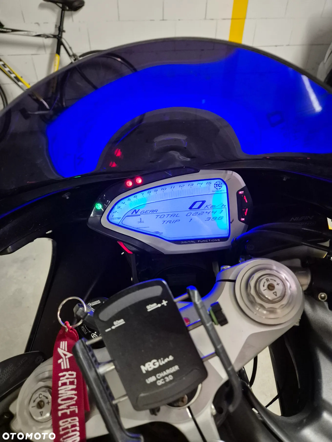 MV AGUSTA F4 - 9