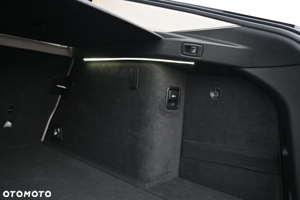 BMW 6GT 630i Luxury Line - 15