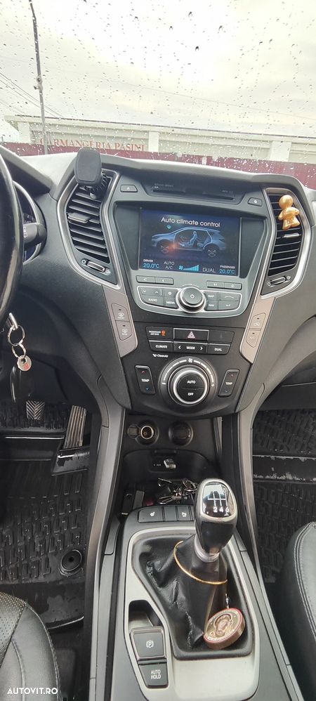 Hyundai Santa Fe 2.2 CRDi 4WD Premium - 7