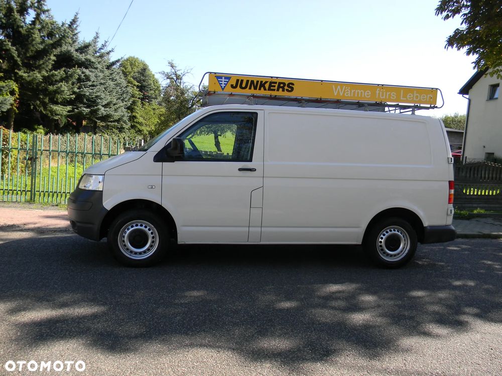 Volkswagen Transporter - 5