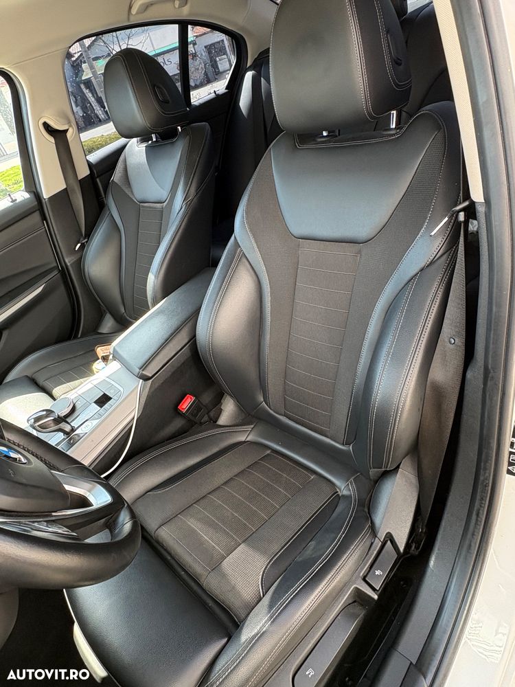 BMW Seria 3 320d xDrive AT - 9