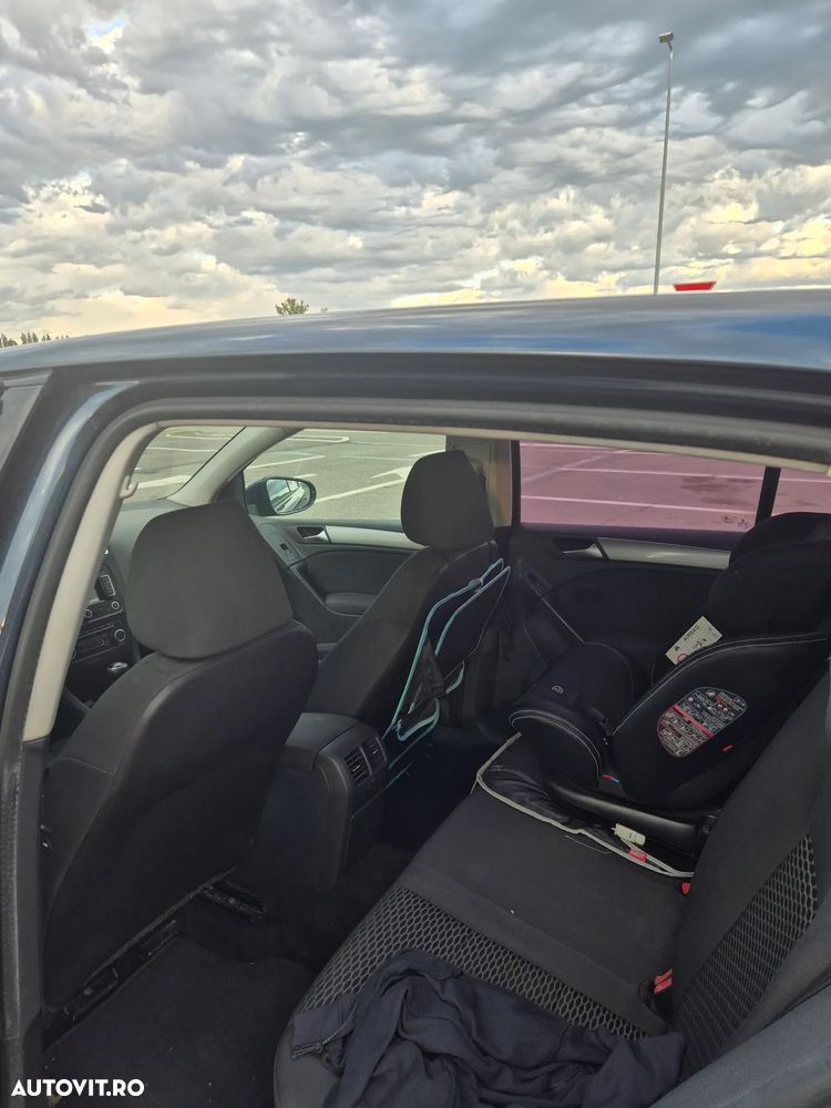 Volkswagen Golf 2.0 TDI DPF Comfortline - 7