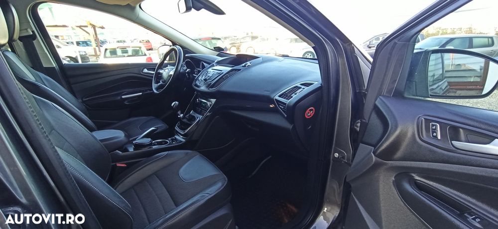Ford Kuga - 15