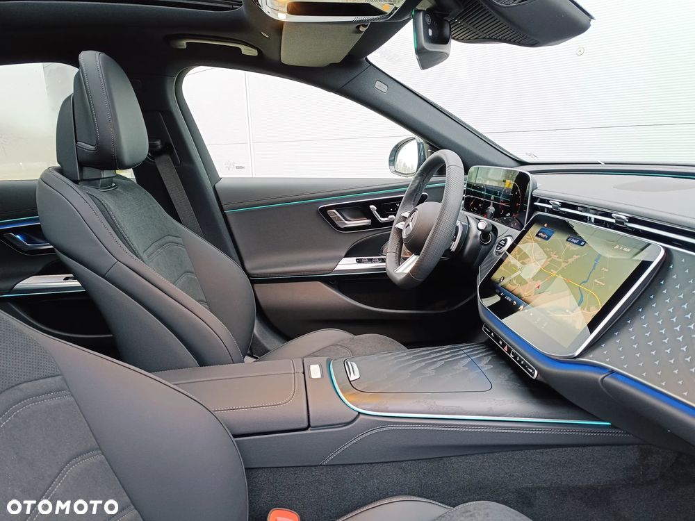 Mercedes-Benz Klasa E 220 d 4-Matic AMG/Avantgarde - 5