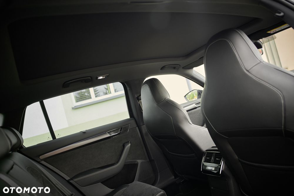 Skoda Superb 1.5 TSI DSG Sportline - 28