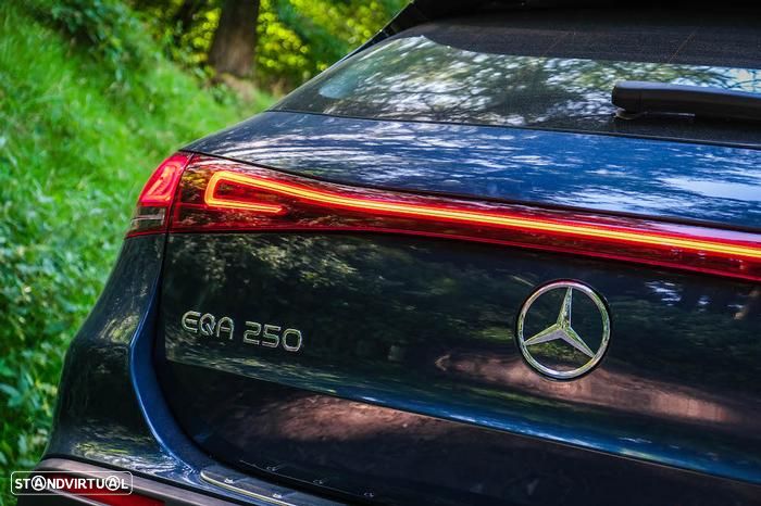 Mercedes-Benz EQA - 4