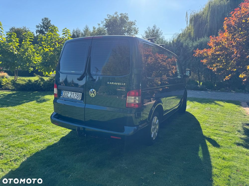 Volkswagen Caravelle - 4