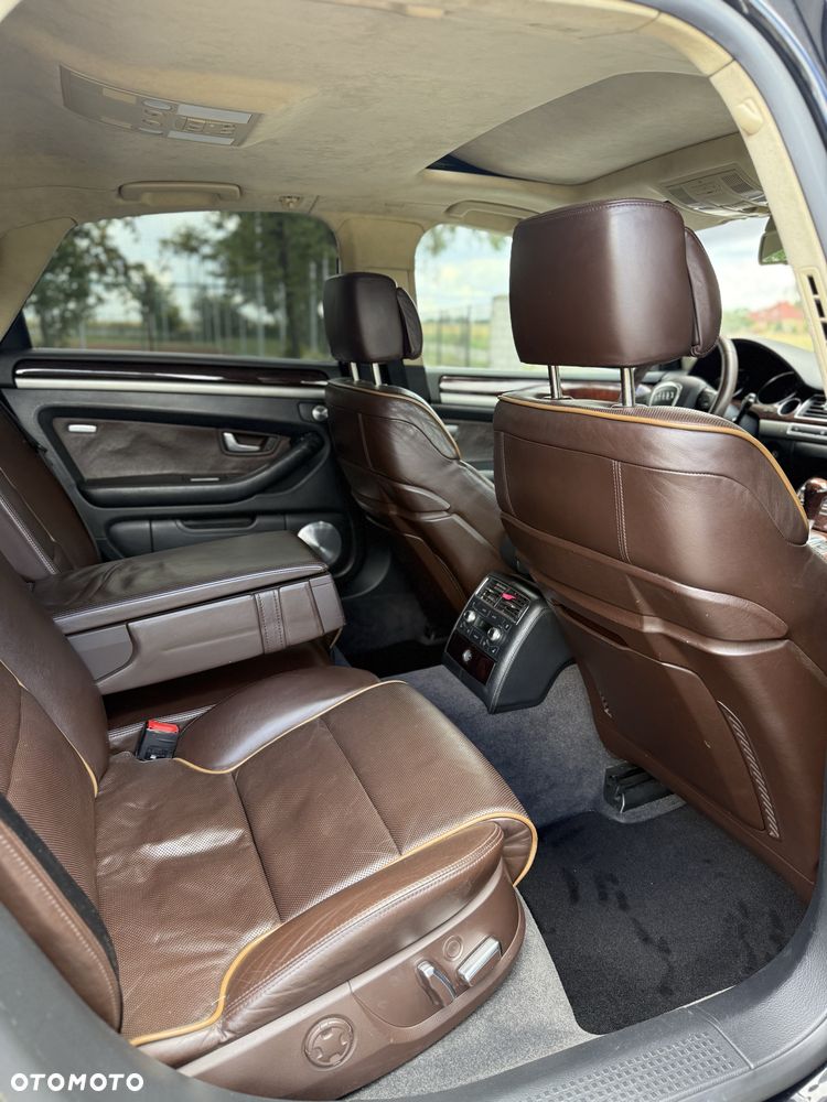 Audi A8 - 5
