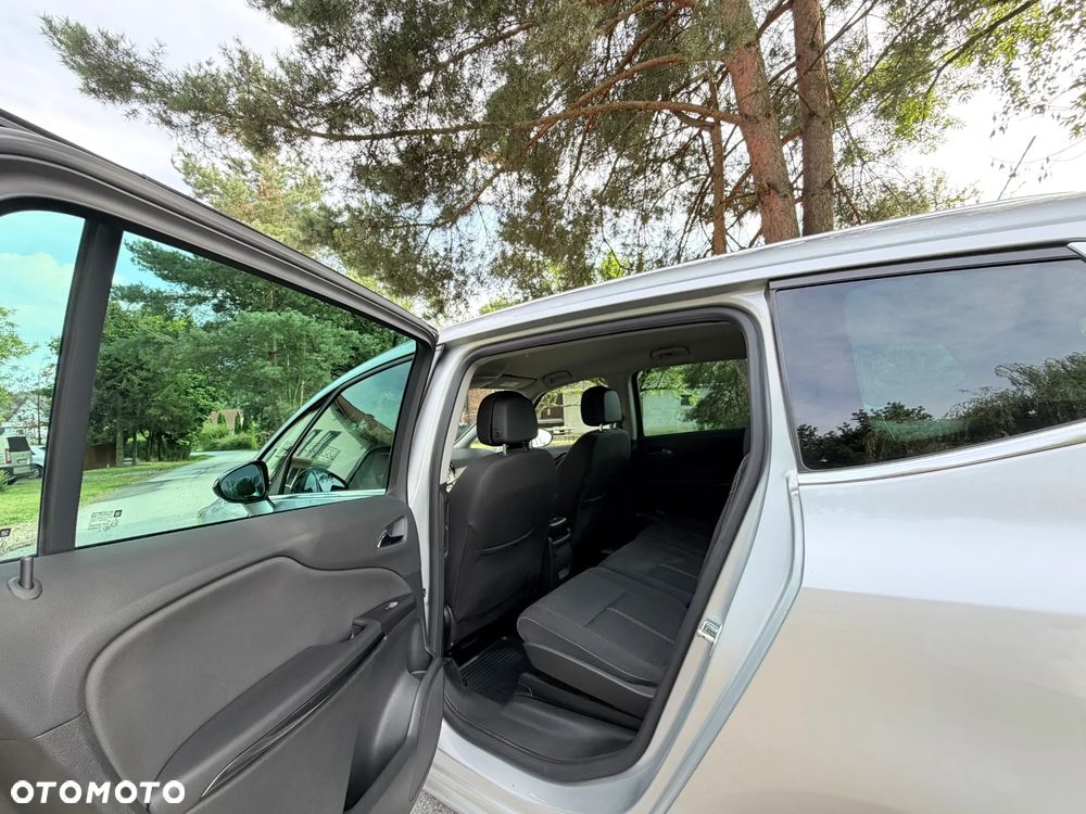 Opel Zafira 2.0 D (CDTI) Automatik Innovation - 20