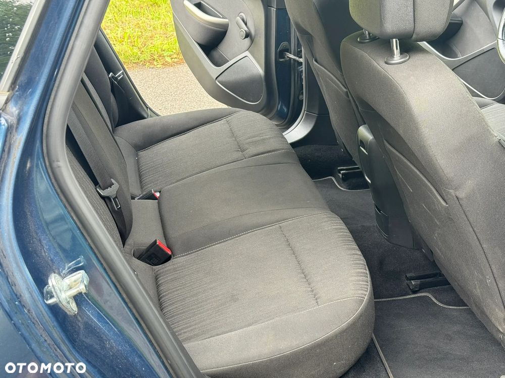 Opel Astra 1.4 T Cosmo - 11
