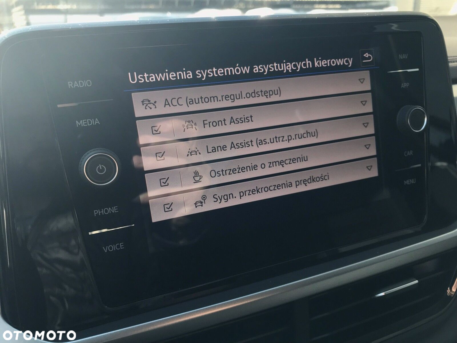 Volkswagen T-Roc 1.5 TSI Life Plus - 14