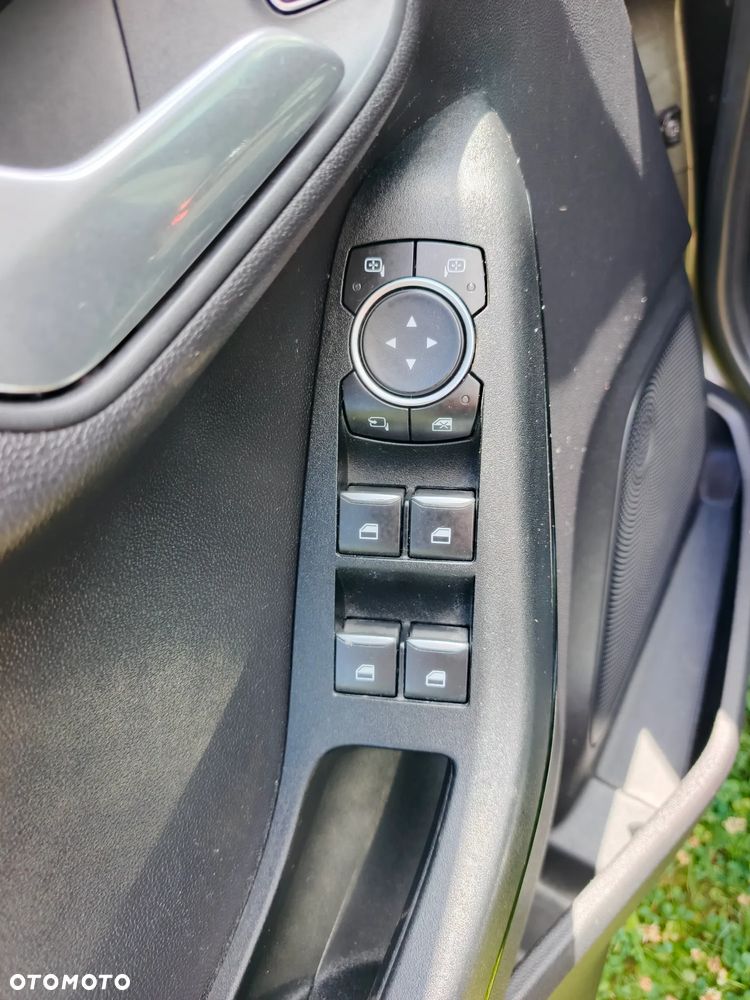 Ford Fiesta - 11