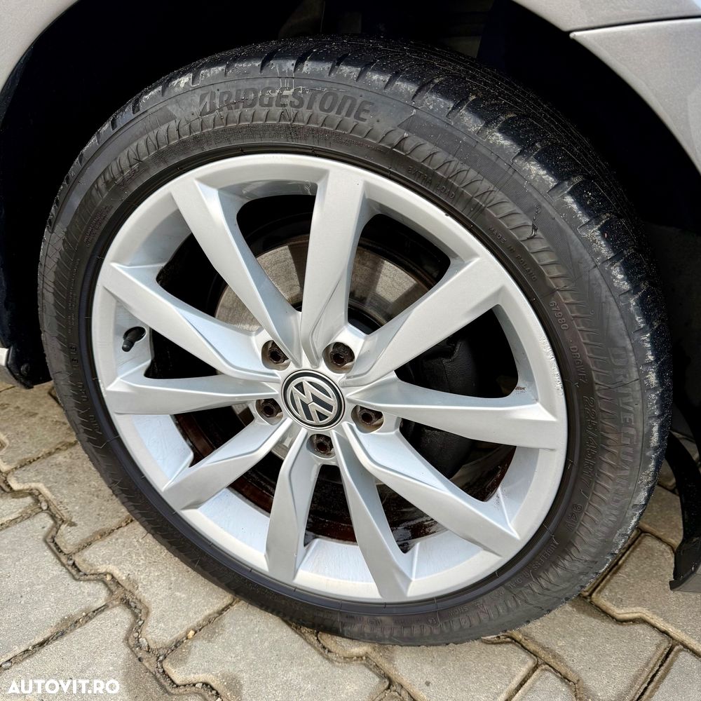 Volkswagen Golf Variant 1.6 BlueTDI DSG Comfortline - 29