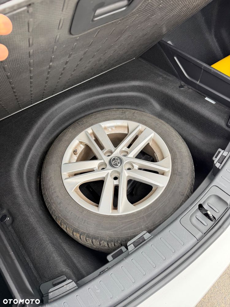 Toyota Corolla 1.8 Comfort - 17