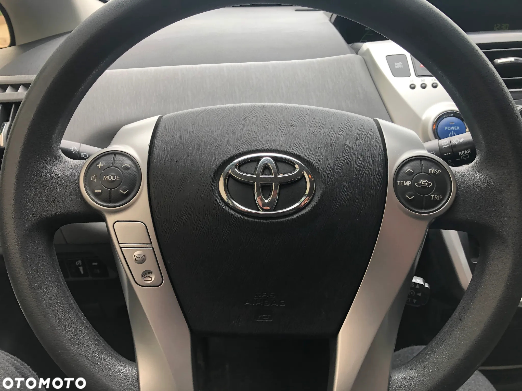 Toyota Prius+ (Hybrid) Comfort - 19