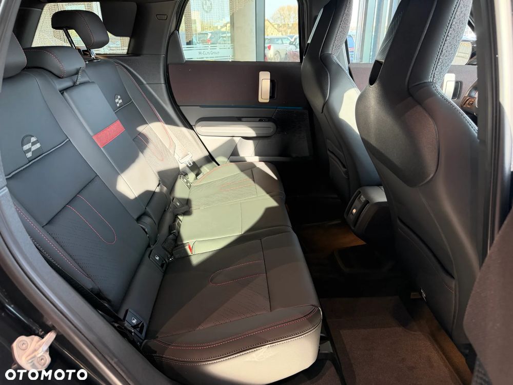 MINI Countryman C John Cooper Works Trim - 23