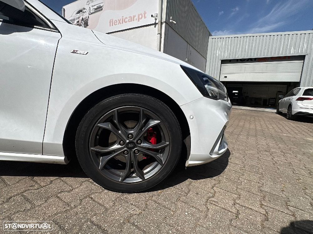 Ford Focus 1.0 EcoBoost MHEV ST-Line - 10