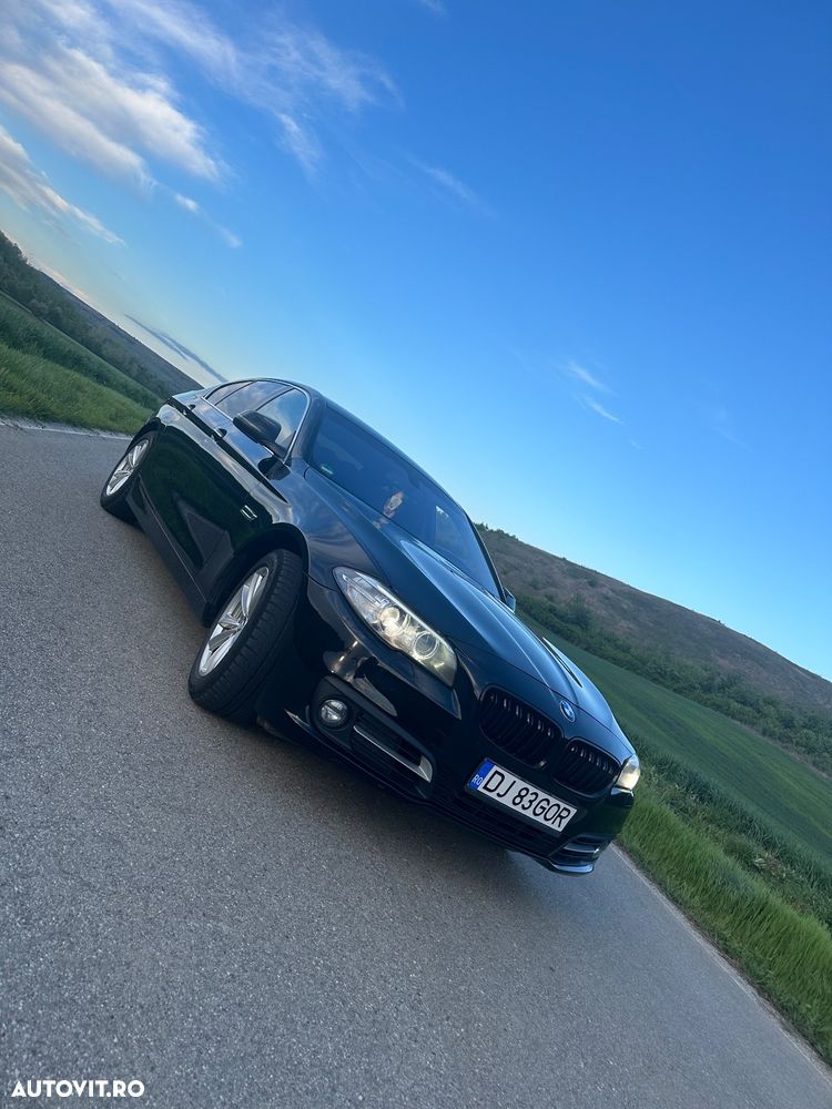 BMW Seria 5 520d xDrive Touring Aut. Luxury Line - 3