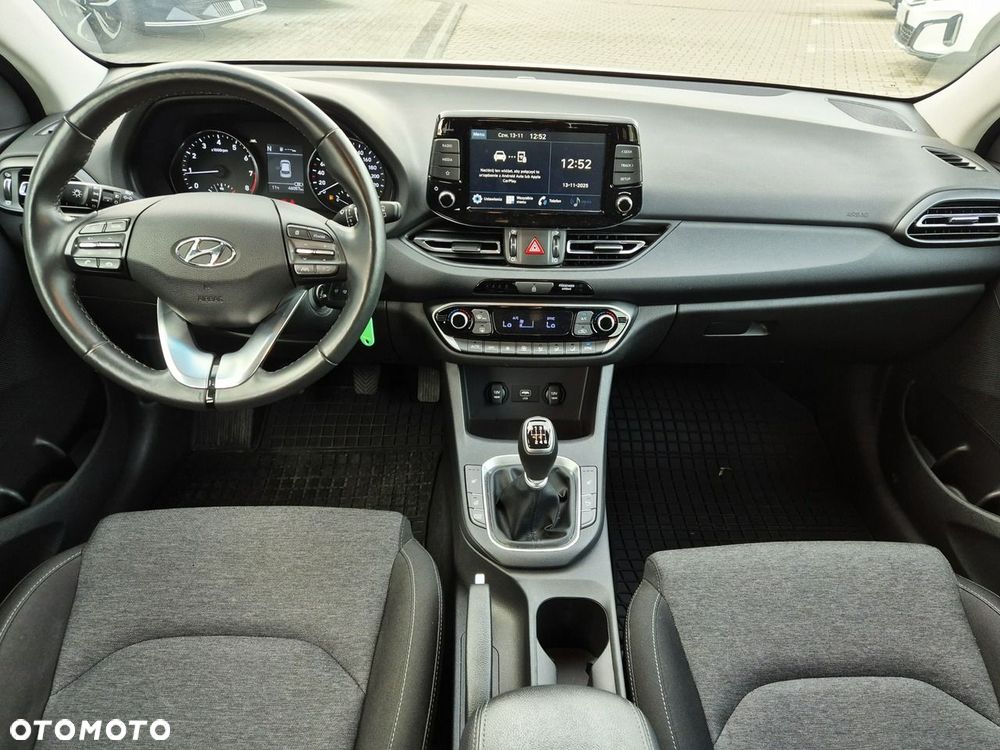 Hyundai i30 - 30