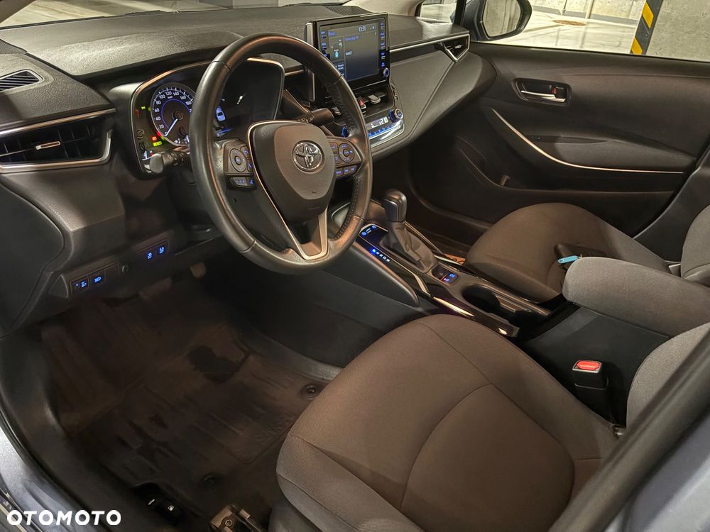 Toyota Corolla 1.8 Hybrid Comfort - 10