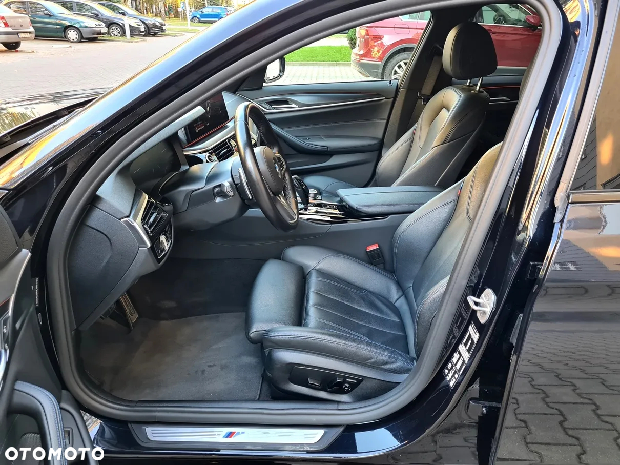 BMW Seria 5 - 33