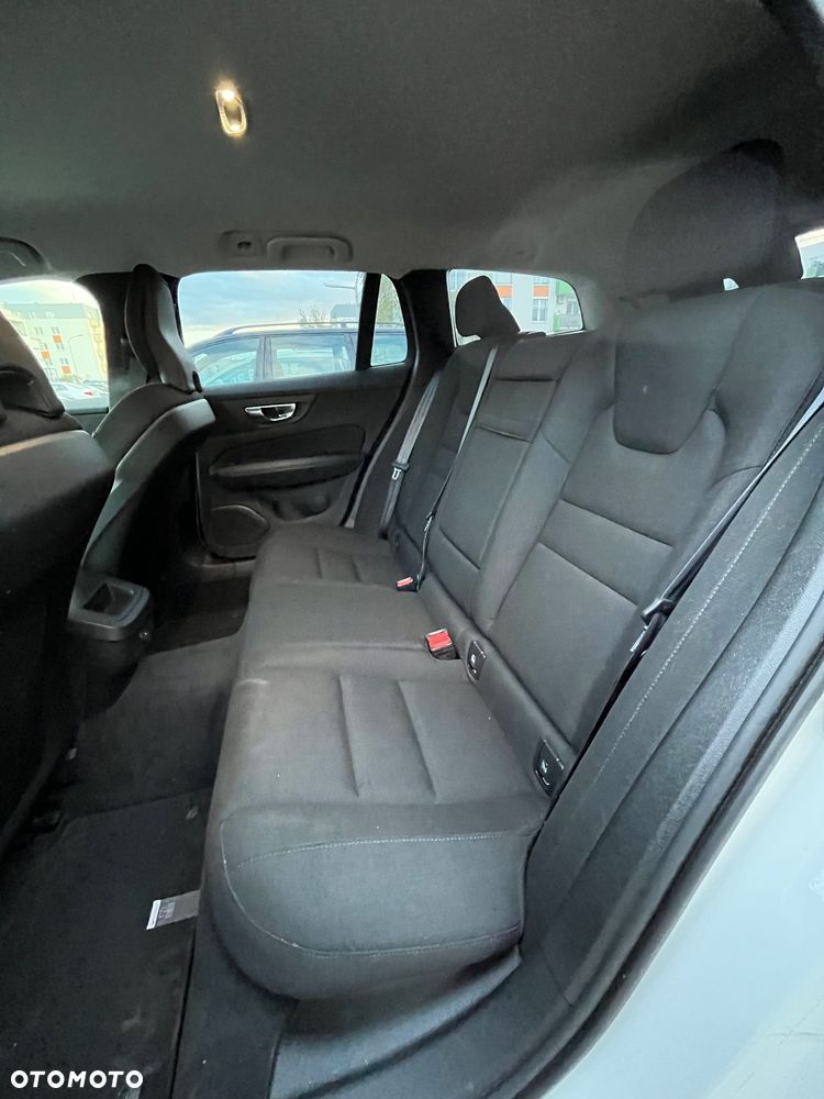 Volvo V60 B3 B Geartronic Momentum - 22