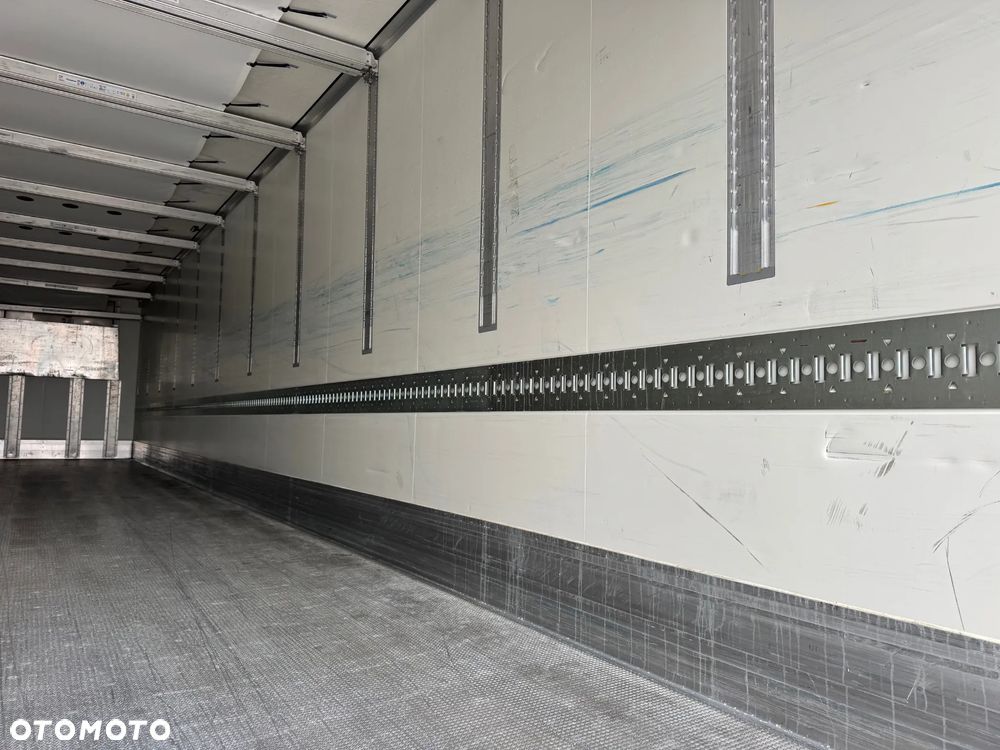 Krone Doppelstock, Thermo King SLXi 300 - 15