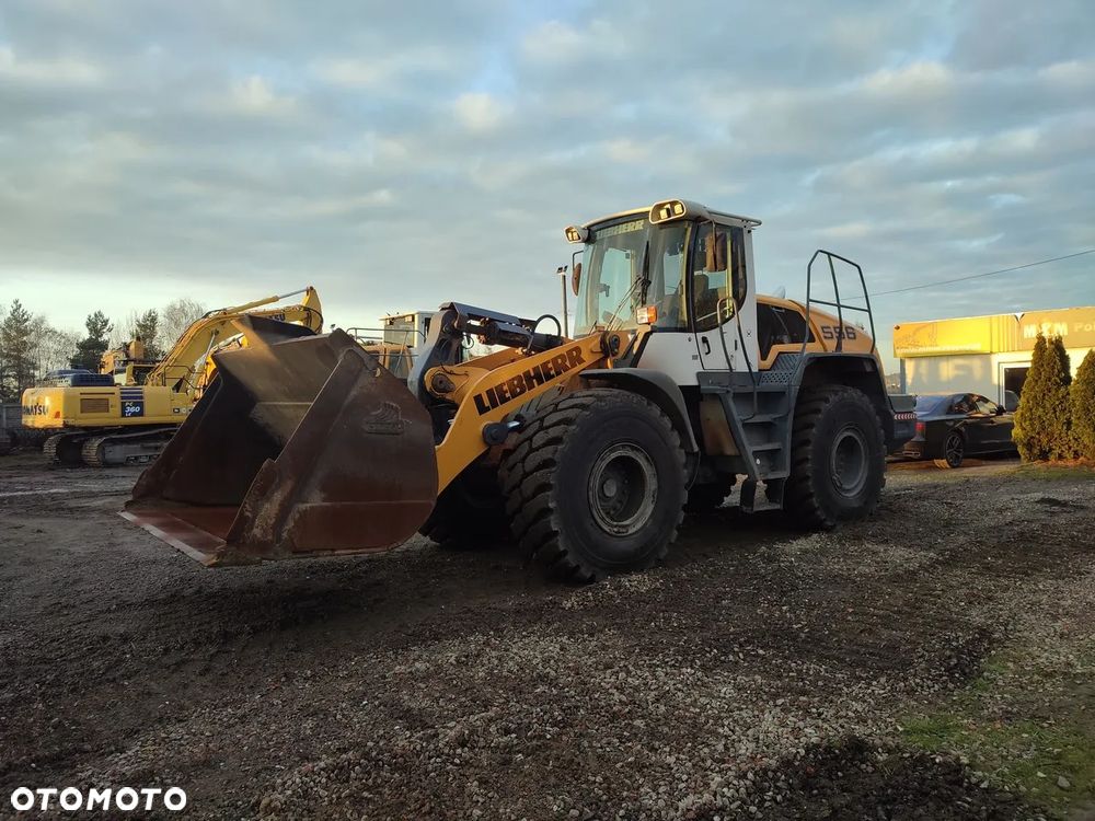 Liebherr L 556 - 2