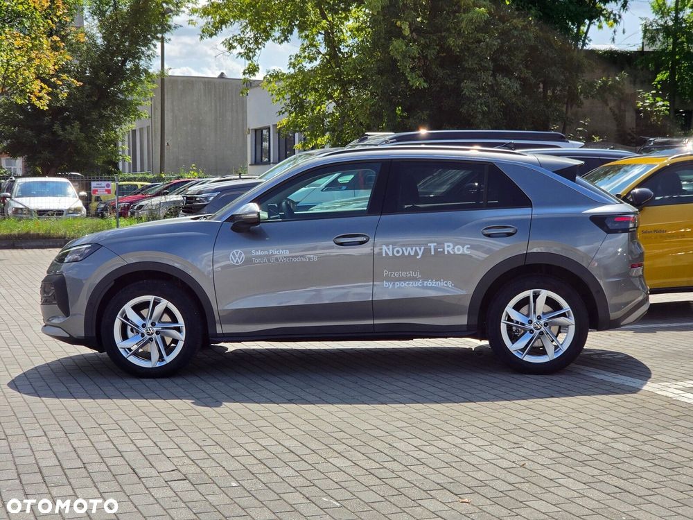Volkswagen T-Roc - 16