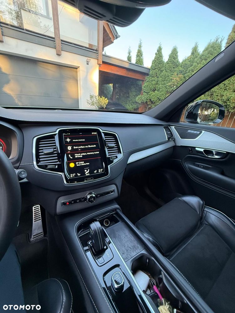 Volvo XC 90 - 24