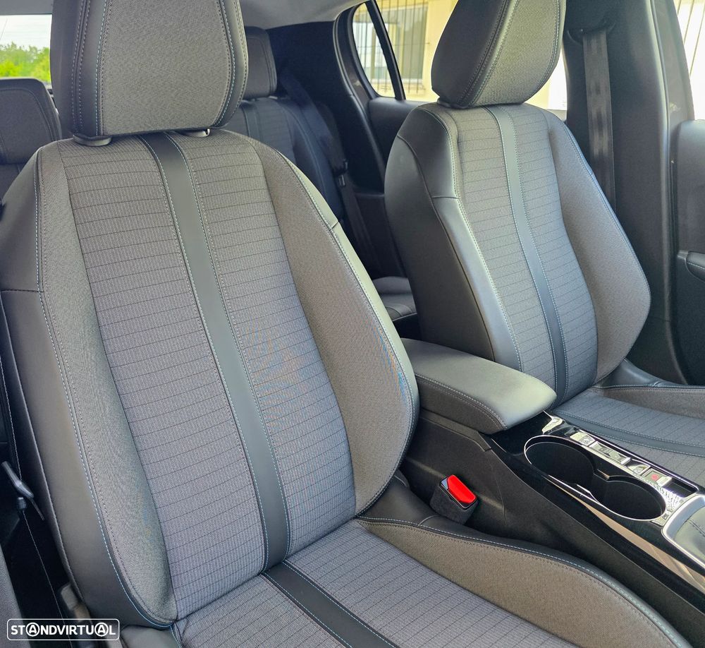 Peugeot 208 1.2 PureTech Allure - 50
