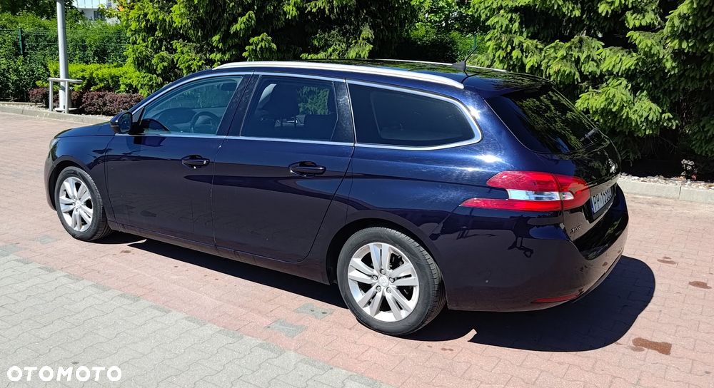Peugeot 308 1.6 BlueHDi Allure S&S - 3