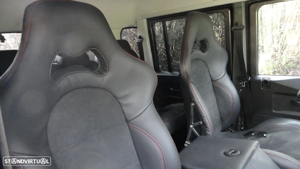 Land Rover Defender 130 2.5 TDi Crew Cab - 24