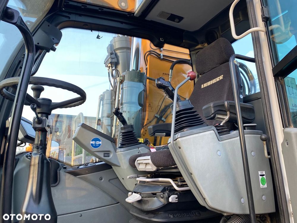 Liebherr A928, 6800 MTH, PODPORY+PŁUG, DŁUGI ZASIĘG, Z NIEMIEC, - 8