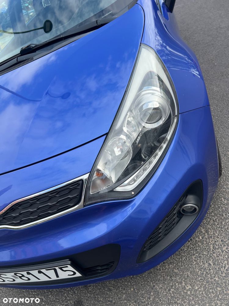 Kia Rio - 13