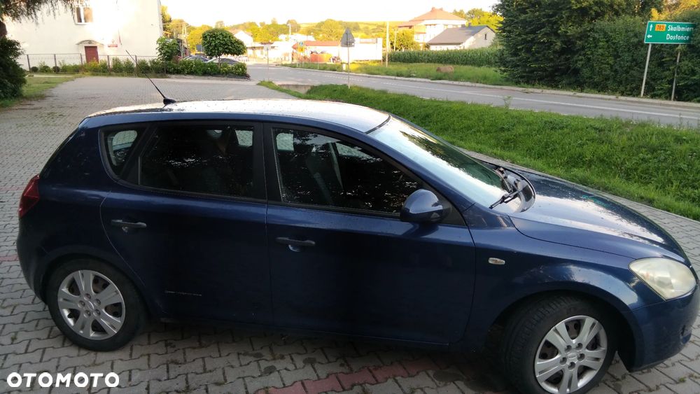 Kia Ceed 1.4 Comfort - 3