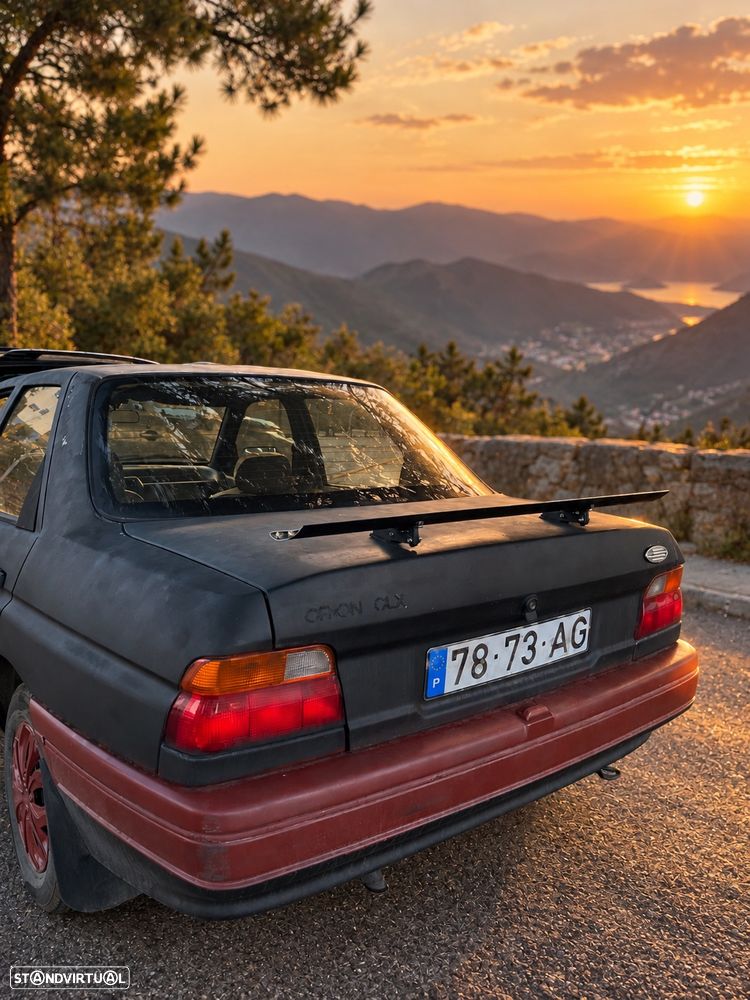 Ford Orion 1.4 CLX - 2