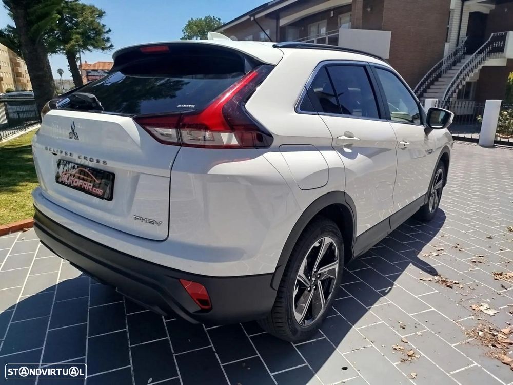 Mitsubishi Eclipse Cross 2.4 PHEV Black Edition - 23
