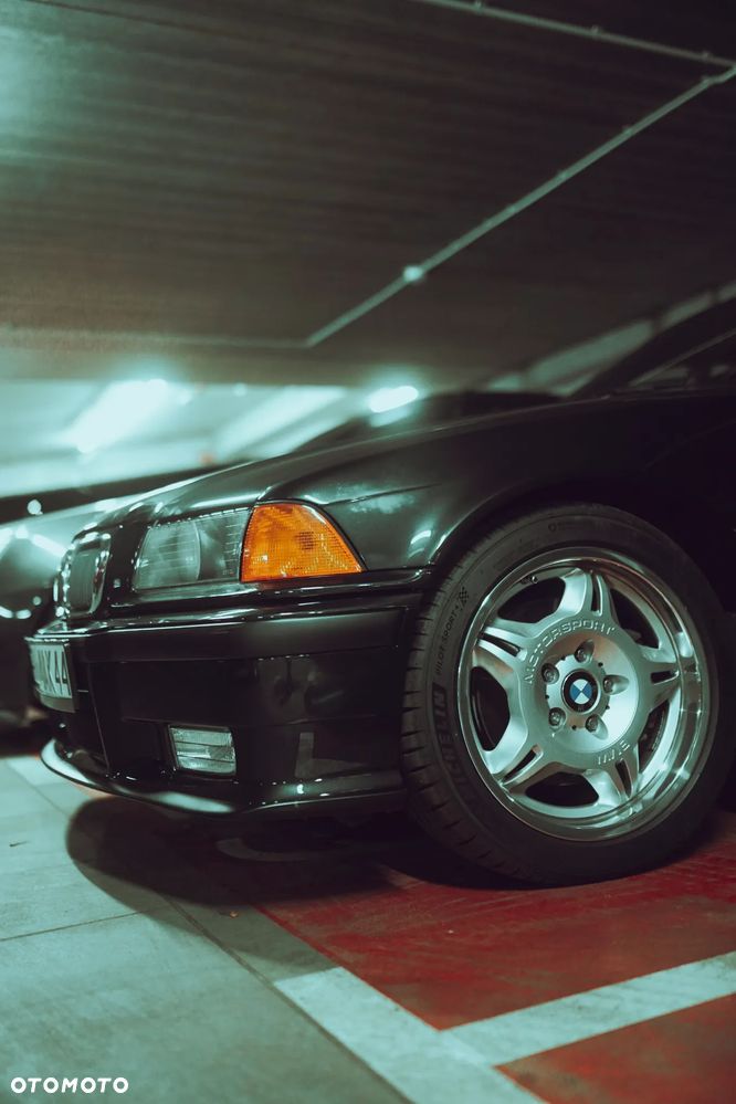 BMW M3 Standard - 19
