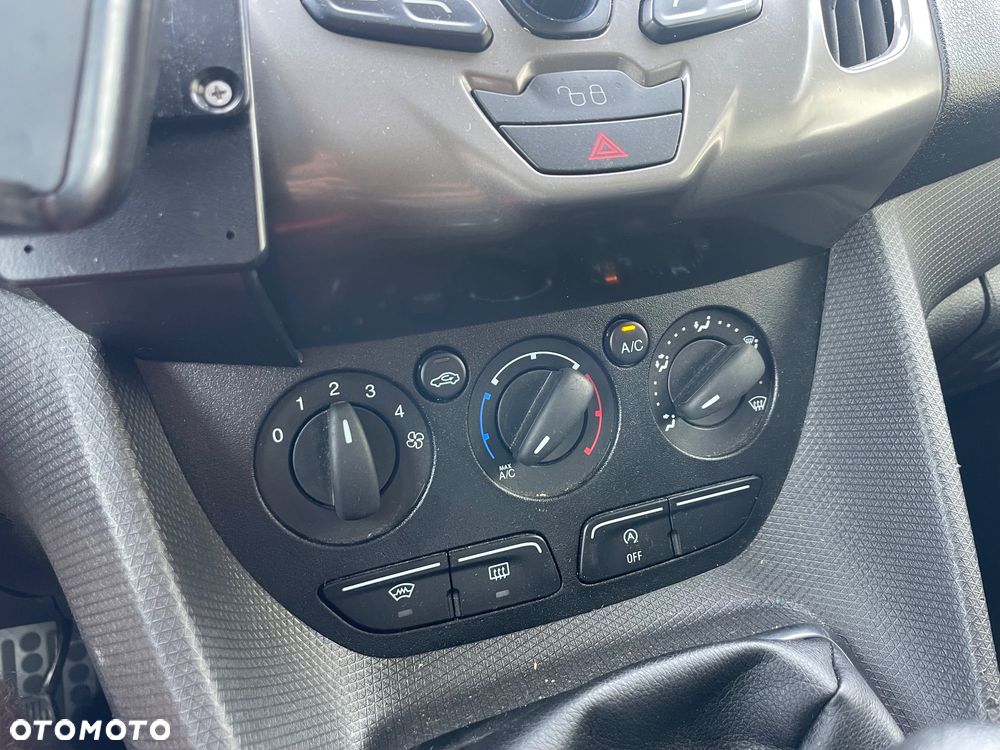 Ford Tourneo Connect - 9