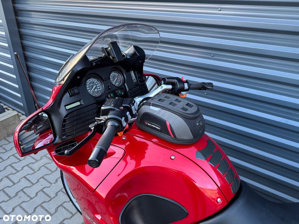 BMW R - 8