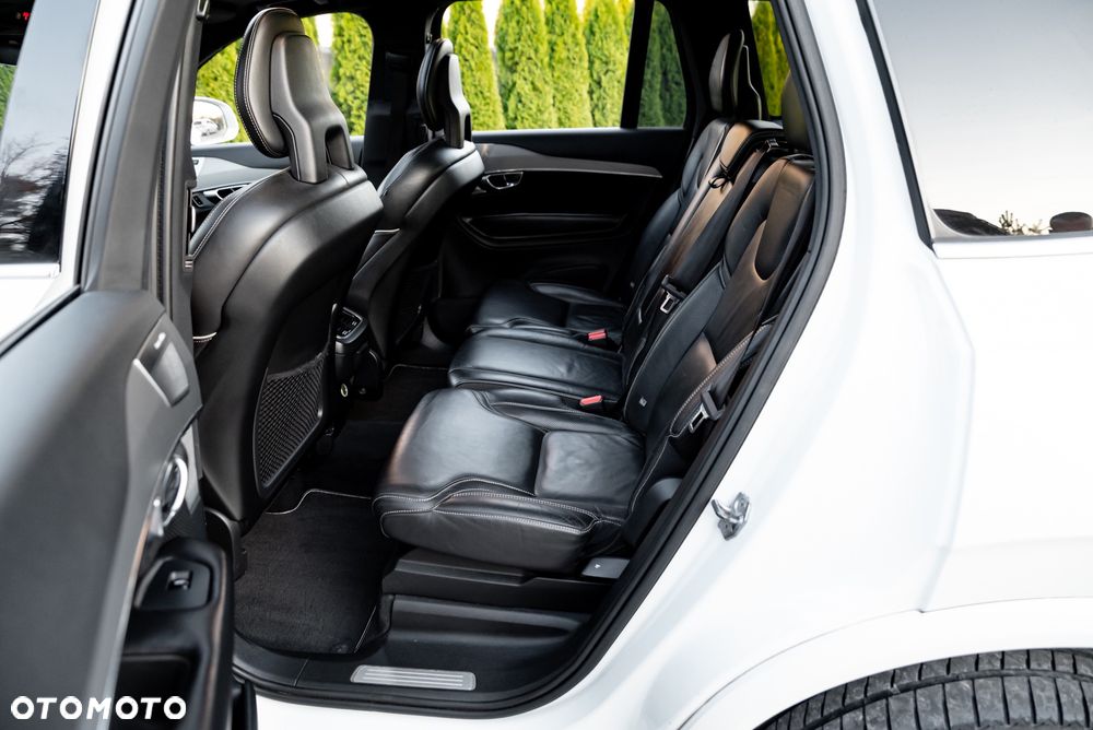Volvo XC 90 D5 AWD R-Design - 19