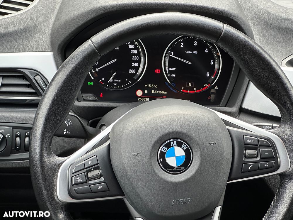 BMW X1 sDrive18d Sport Line - 17