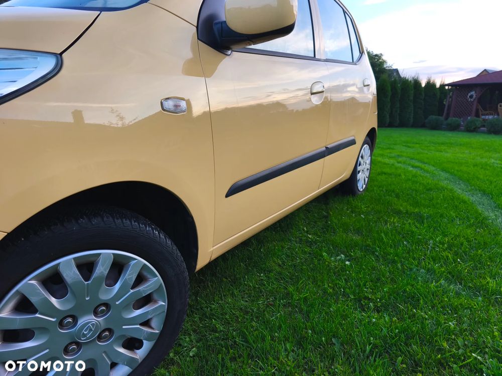 Hyundai I10 2010 photo 2