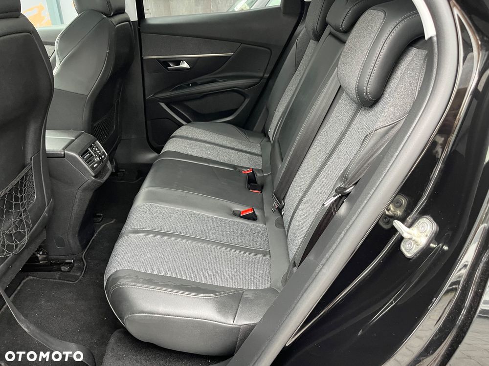 Peugeot 3008 - 10