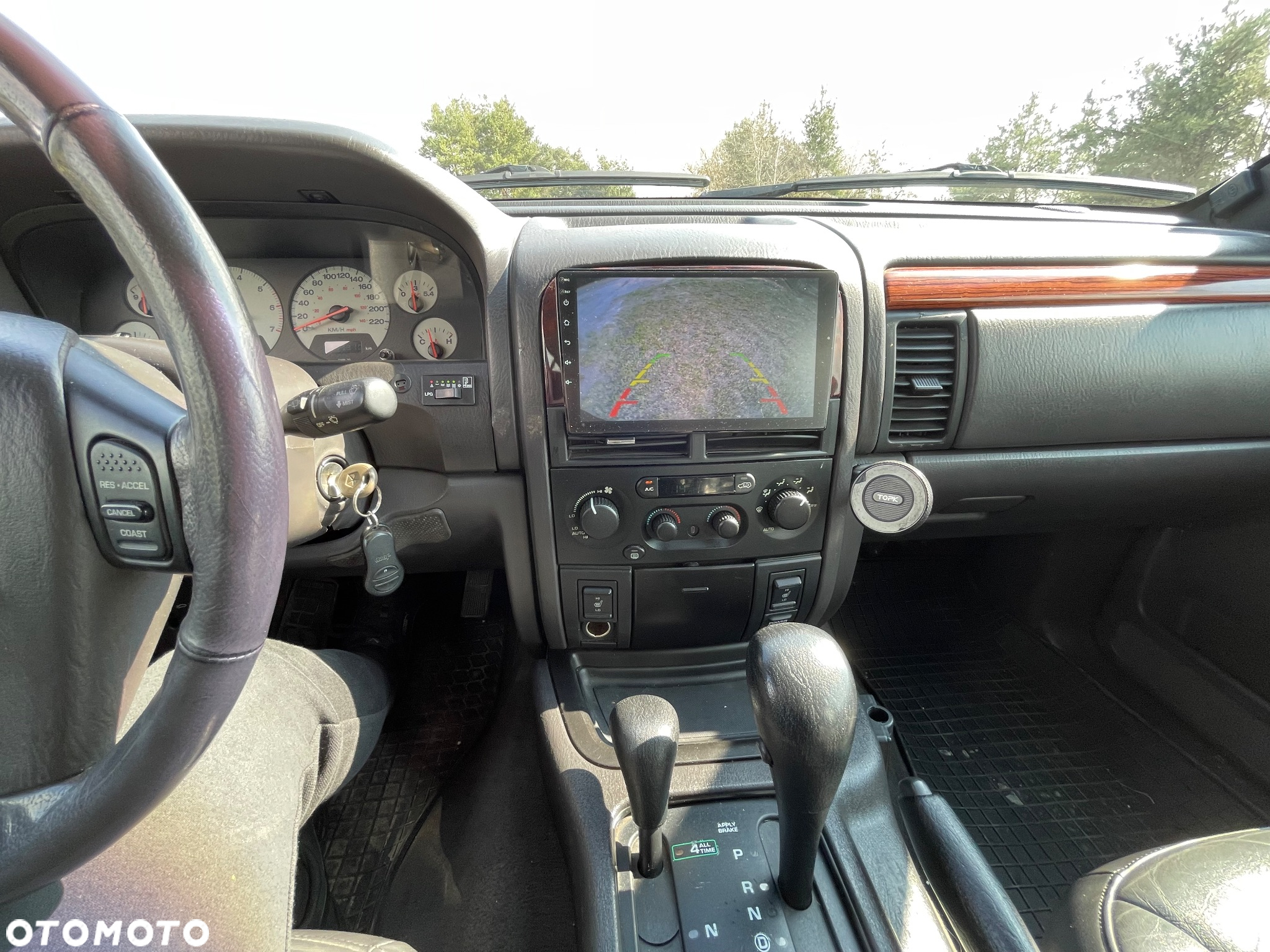 Jeep Grand Cherokee 4.0 Laredo - 19